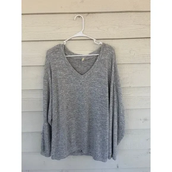 *WISHLIST* Oversized Cozy Gray Marled Knit V-Neck Sweater Women's Size M/L - Picture 2 of 7